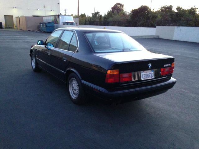 BMW 5 series 1994 photo 3