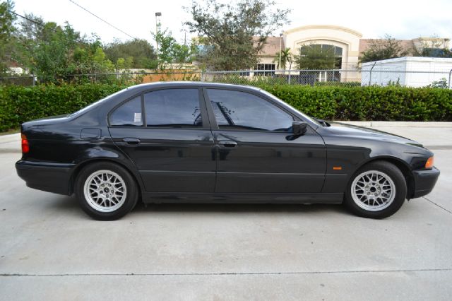 BMW 5 series Touring Chrome Wheel Leather Sedan