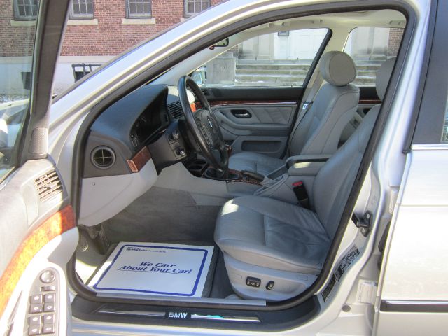 BMW 5 series Heritage FX4 Supercrew Sedan