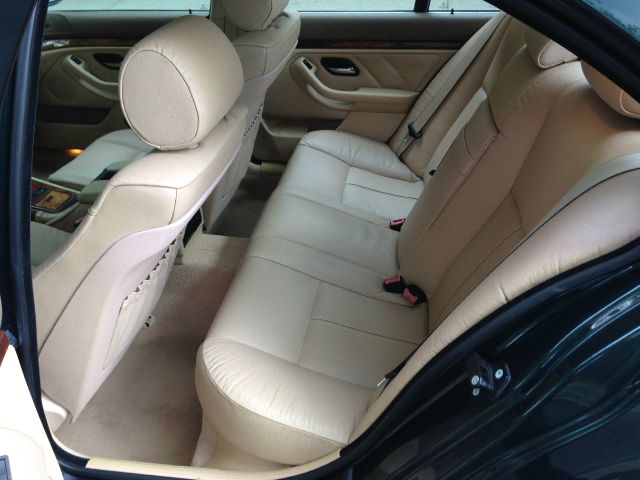 BMW 5 series 2000 photo 3