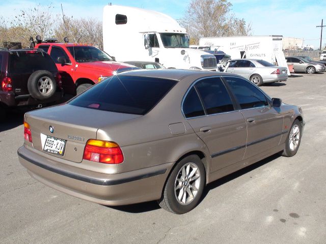 BMW 5 series 2000 photo 1