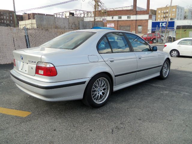 BMW 5 series 2001 photo 1