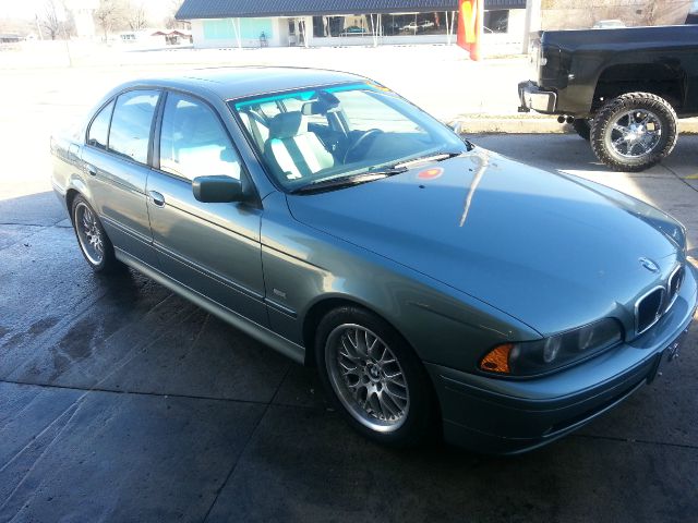 BMW 5 series 2001 photo 1