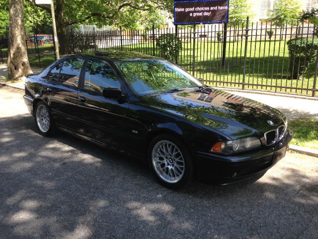 BMW 5 series 2002 photo 2