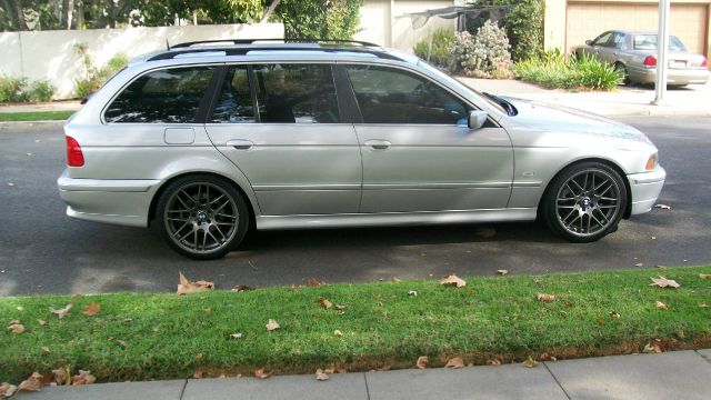 BMW 5 series 2002 photo 3