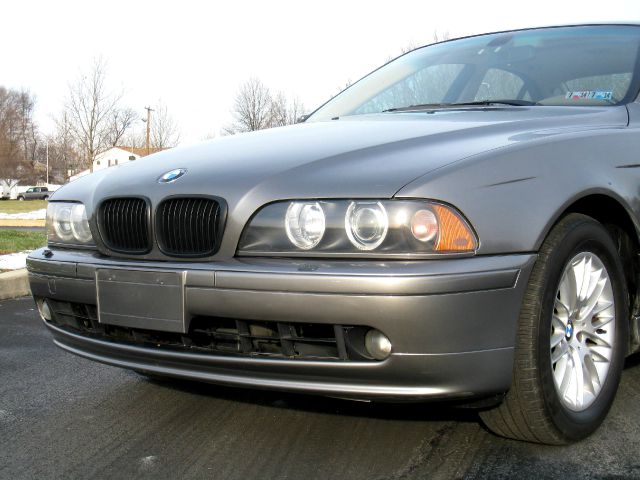 BMW 5 series 2003 photo 1