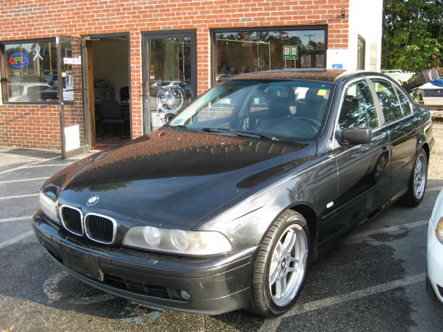 BMW 5 series Luxury Premier Sedan
