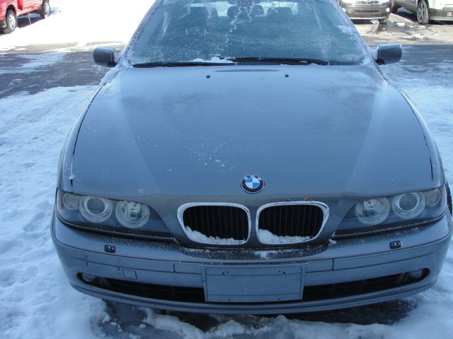 BMW 5 series 2003 photo 2