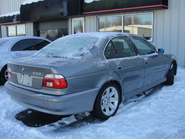 BMW 5 series 2003 photo 4