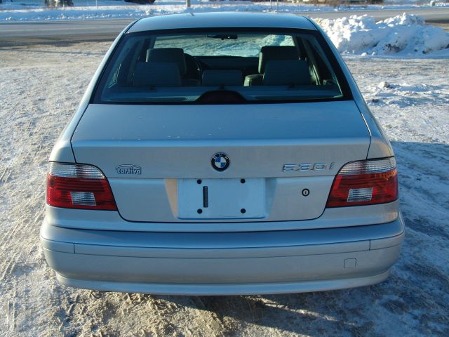 BMW 5 series 2003 photo 2