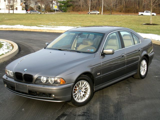 BMW 5 series 2003 photo 3
