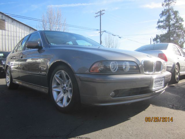 BMW 5 series 2003 photo 3