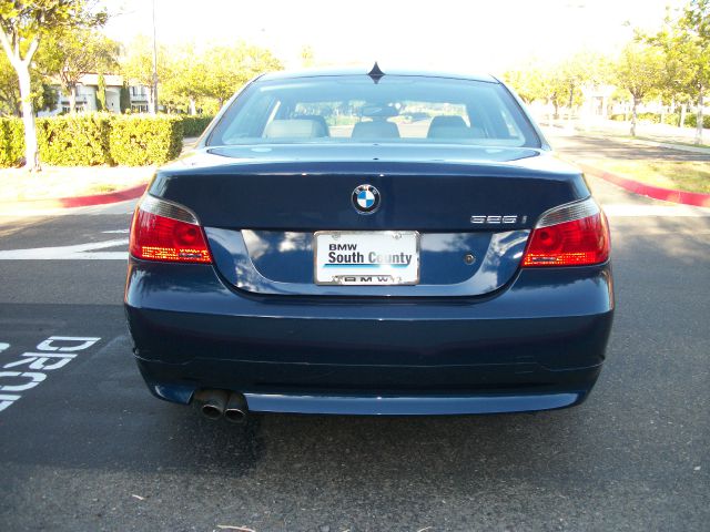 BMW 5 series 2004 photo 3