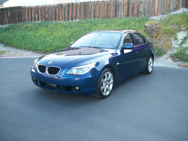 BMW 5 series 2004 photo 4