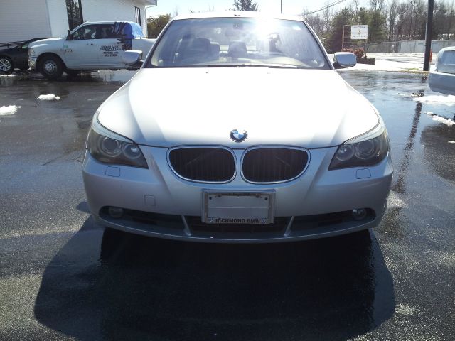 BMW 5 series 2004 photo 1