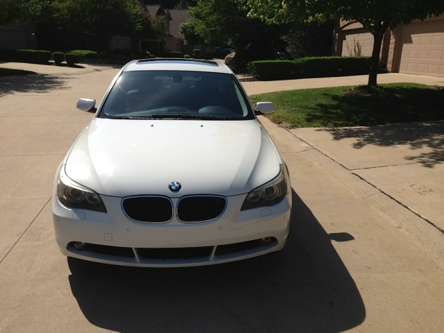BMW 5 series 2004 photo 1