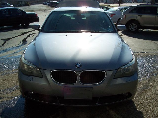 BMW 5 series 2004 photo 1