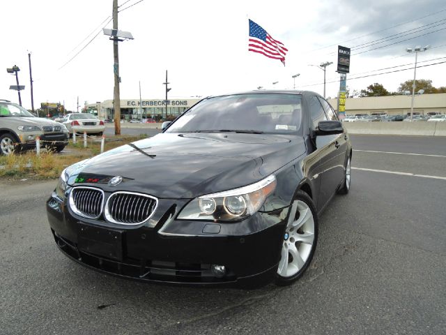 BMW 5 series 2005 photo 4