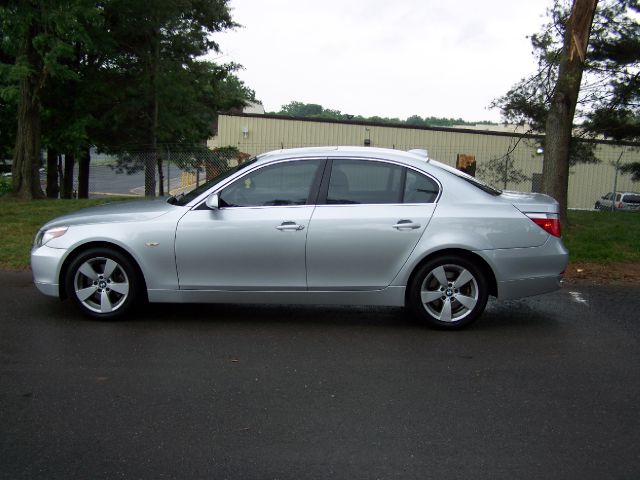 BMW 5 series 2006 photo 0