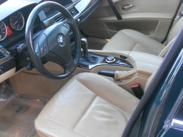 BMW 5 series 2006 photo 1