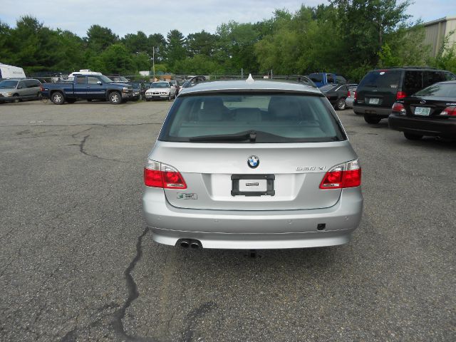 BMW 5 series 2006 photo 2