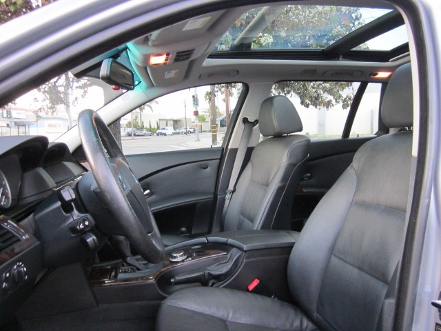 BMW 5 series 2006 photo 1