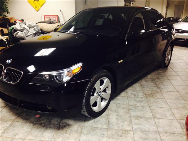 BMW 5 series 2006 photo 2