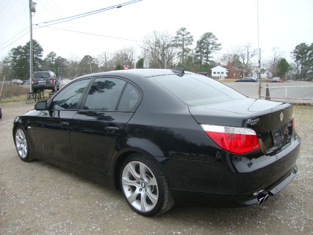 BMW 5 series 2006 photo 3