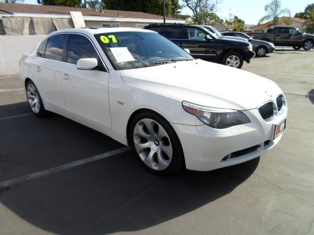 BMW 5 series 2007 photo 2