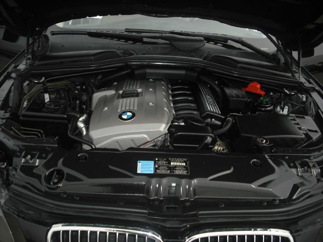BMW 5 series 2007 photo 2