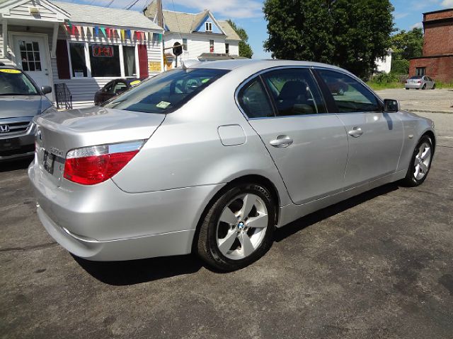 BMW 5 series 2007 photo 3