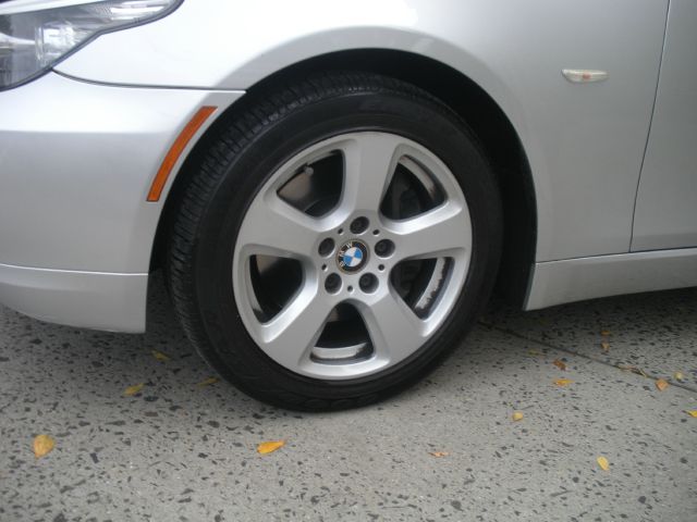 BMW 5 series 2008 photo 1