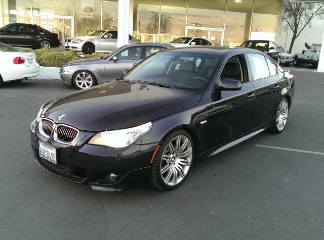 BMW 5 series 2008 photo 3