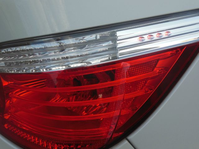 BMW 5 series 2008 photo 1