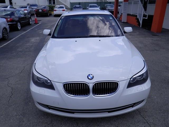 BMW 5 series 2008 photo 2