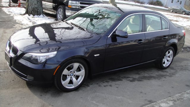 BMW 5 series 2008 photo 1
