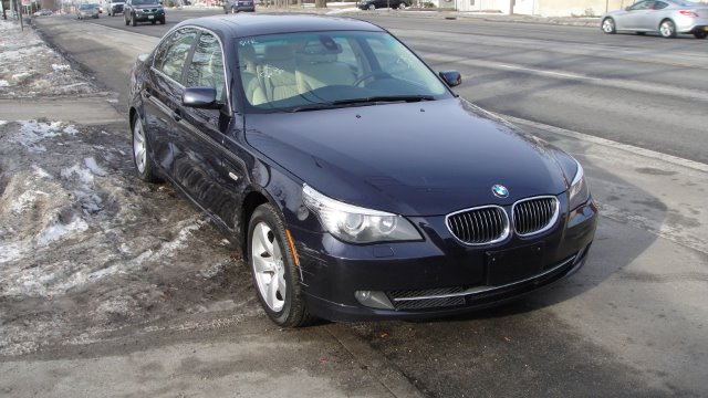 BMW 5 series 2008 photo 2