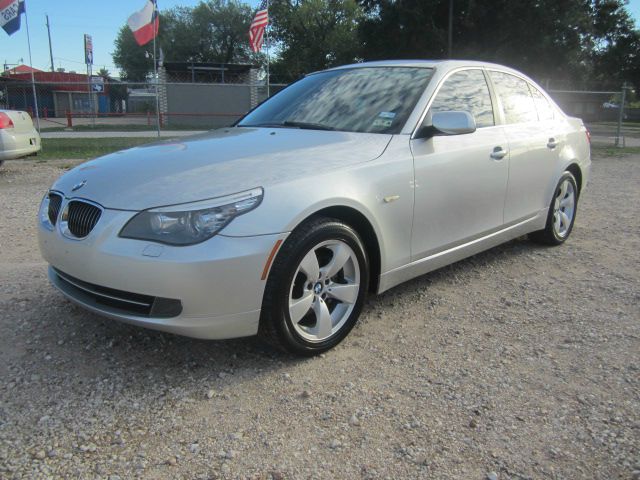 BMW 5 series 2008 photo 1