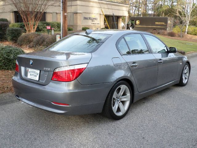 BMW 5 series 2008 photo 4