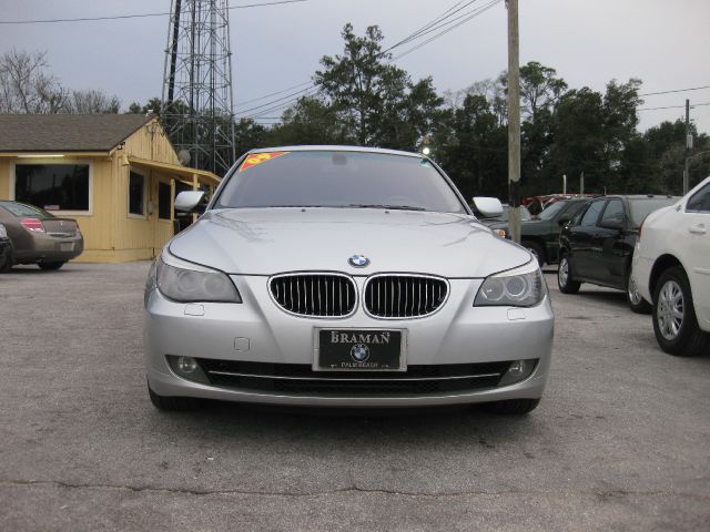 BMW 5 series 2009 photo 1