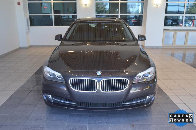 BMW 5 series 2011 photo 4