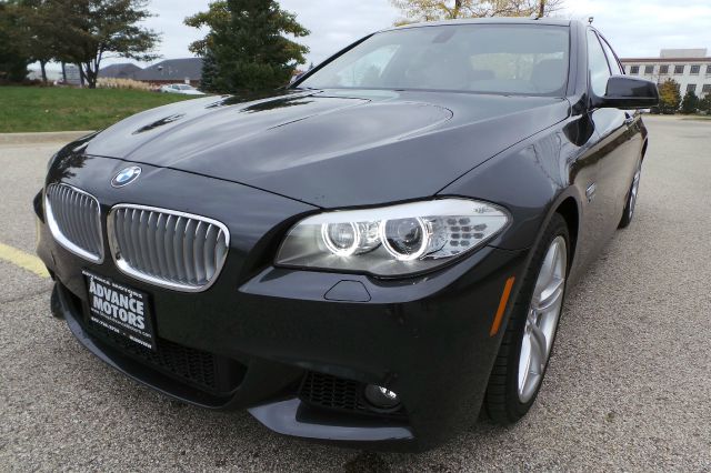 BMW 5 series 2011 photo 1