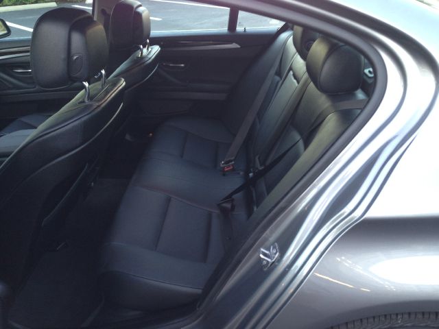 BMW 5 series 2013 photo 4