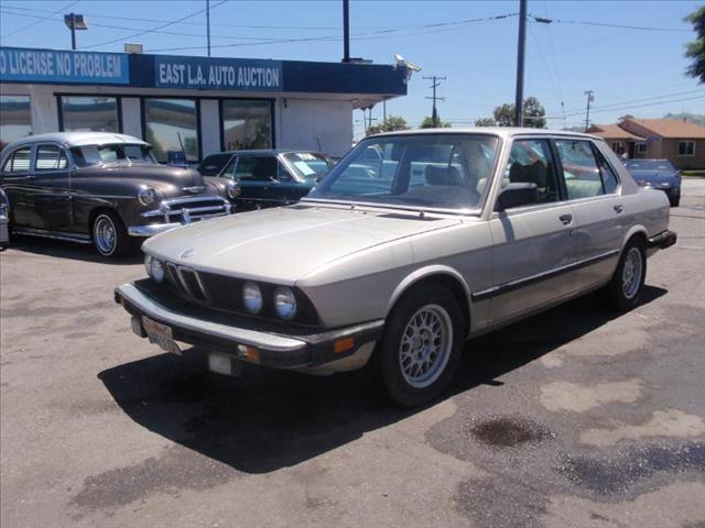 BMW 5 series 1984 photo 0