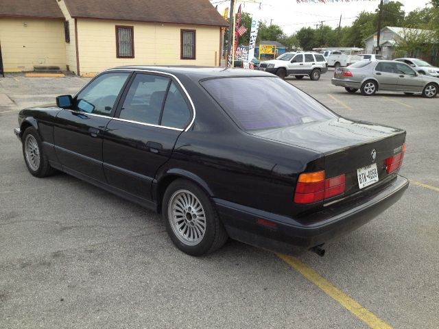 BMW 5 series 1992 photo 4