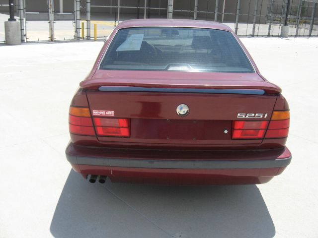BMW 5 series 1992 photo 5