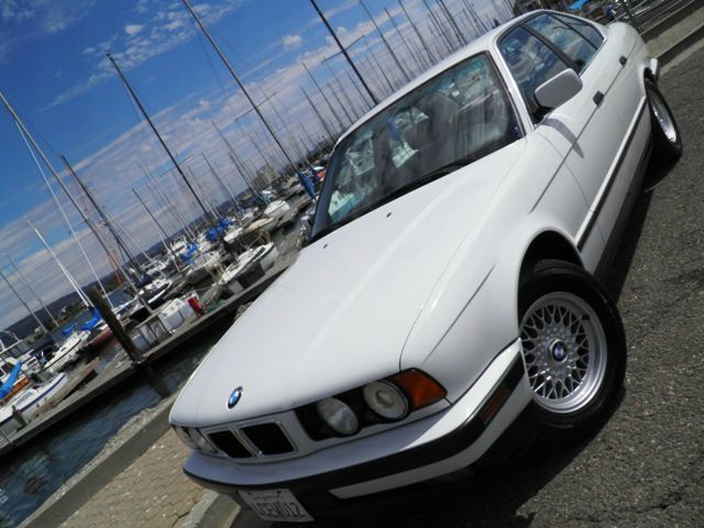 BMW 5 series 1994 photo 1