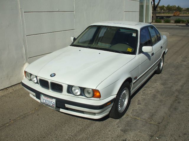 BMW 5 series 1995 photo 4