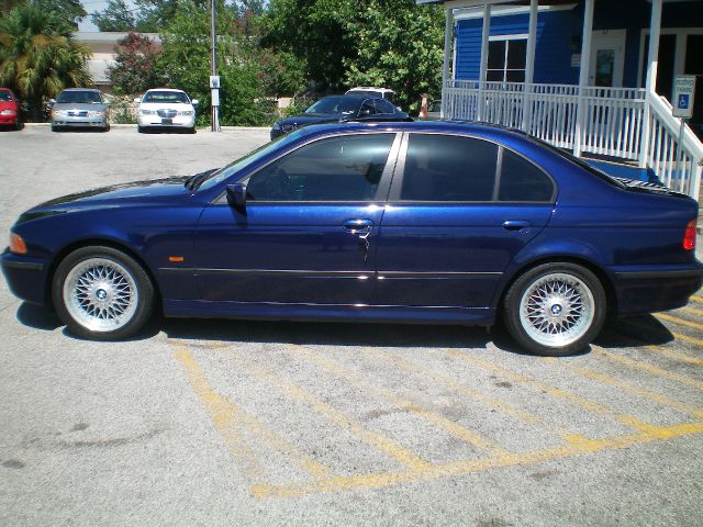BMW 5 series 1998 photo 2