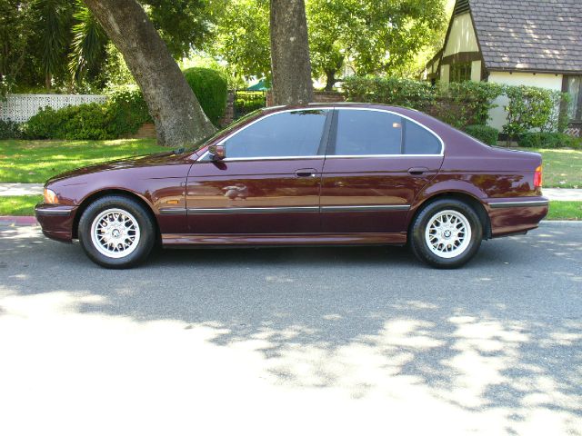 BMW 5 series 1998 photo 1